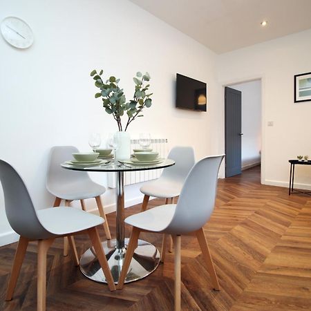 Fully Equipped Kitchen, Parking, City Centre Swansea Buitenkant foto
