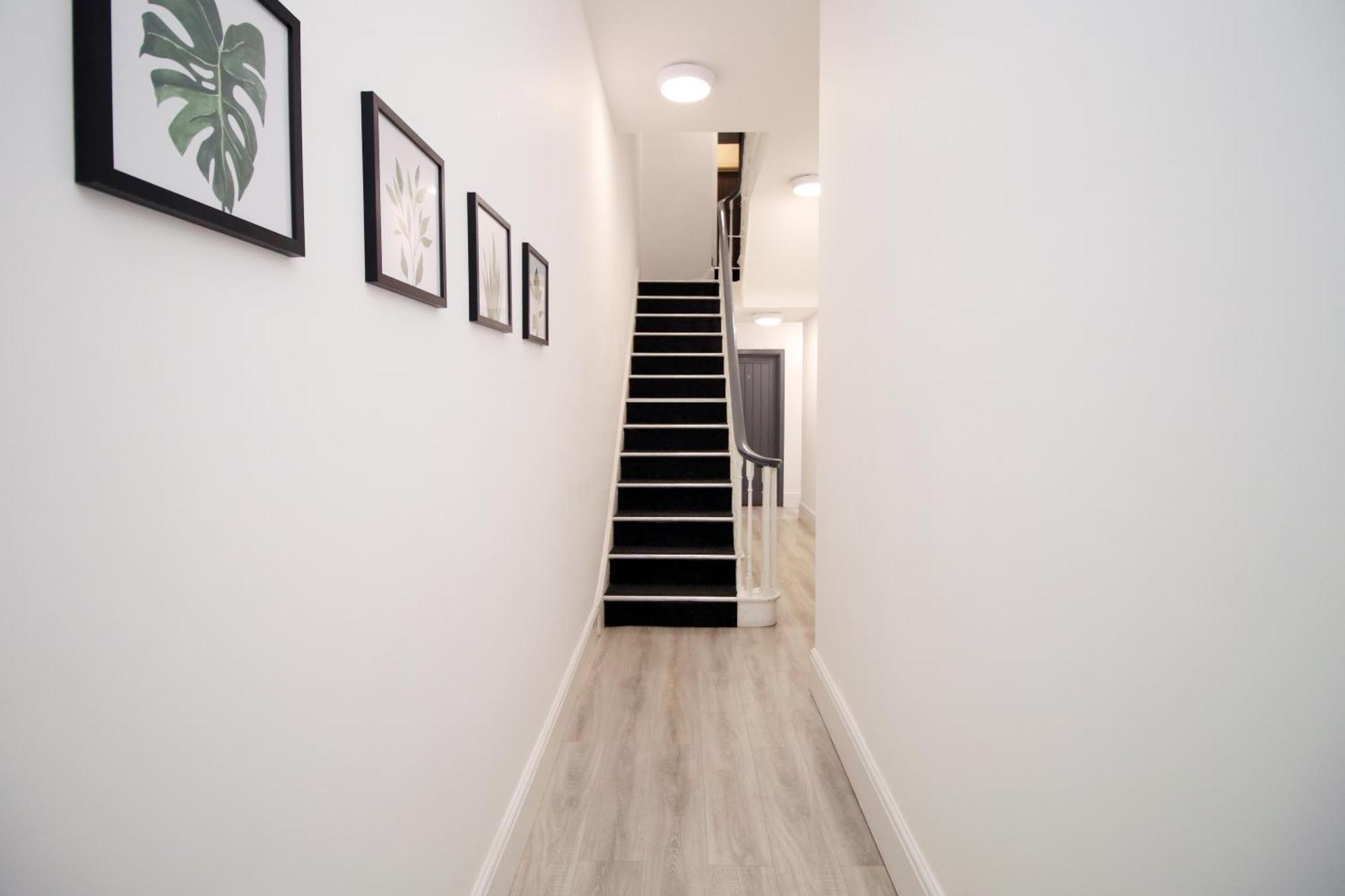 Fully Equipped Kitchen, Parking, City Centre Swansea Buitenkant foto