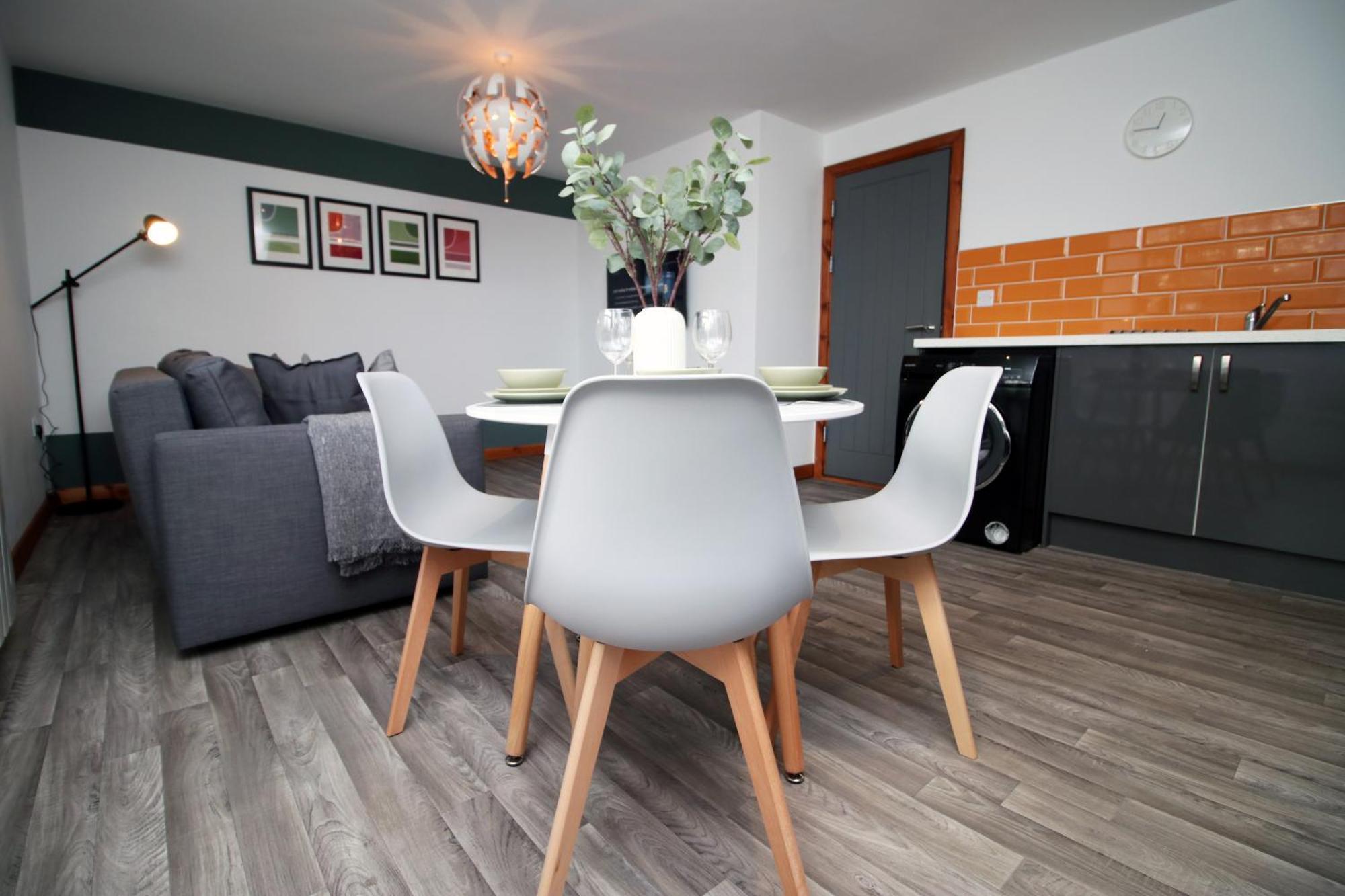 Fully Equipped Kitchen, Parking, City Centre Swansea Buitenkant foto