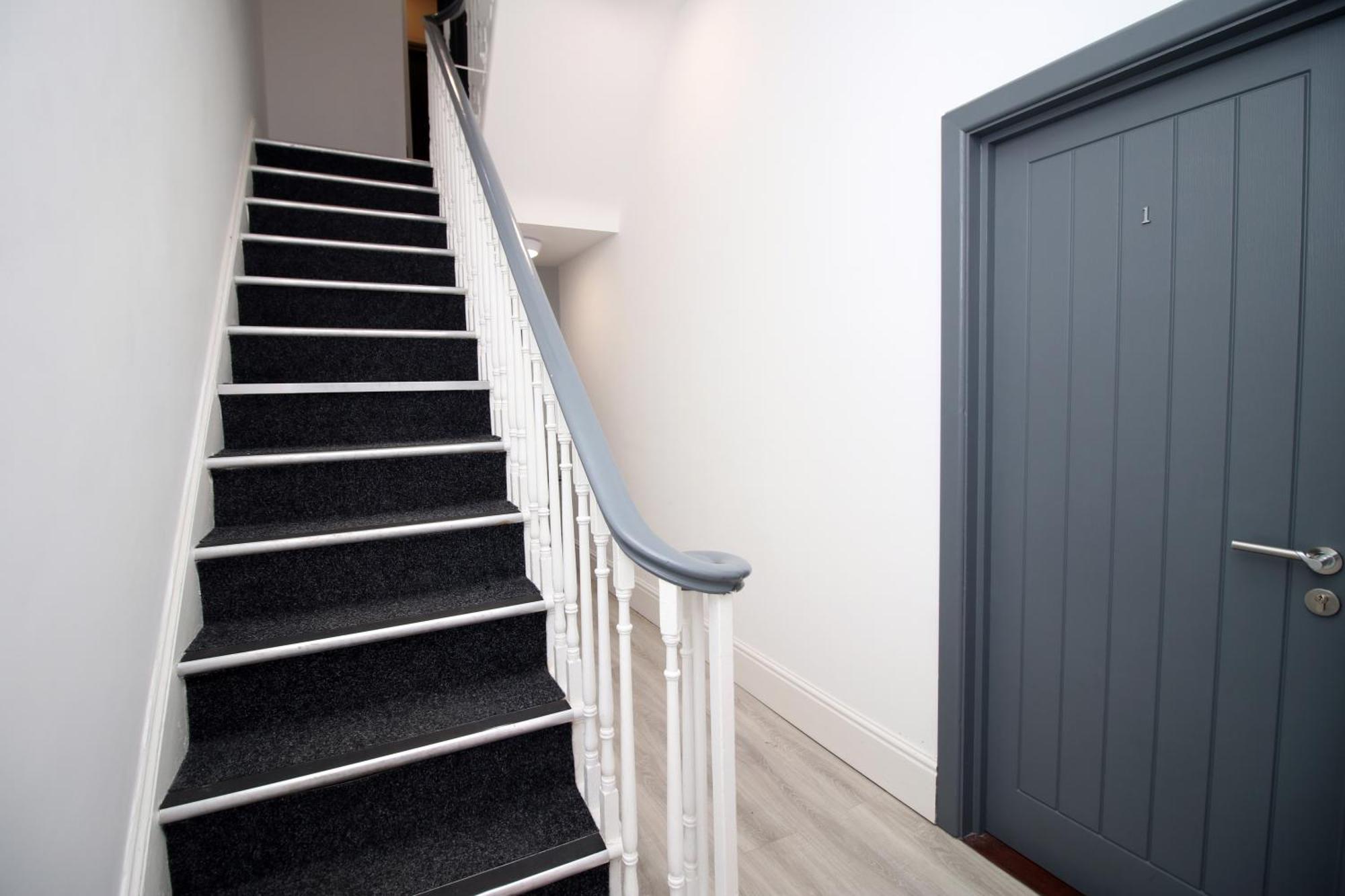 Fully Equipped Kitchen, Parking, City Centre Swansea Buitenkant foto
