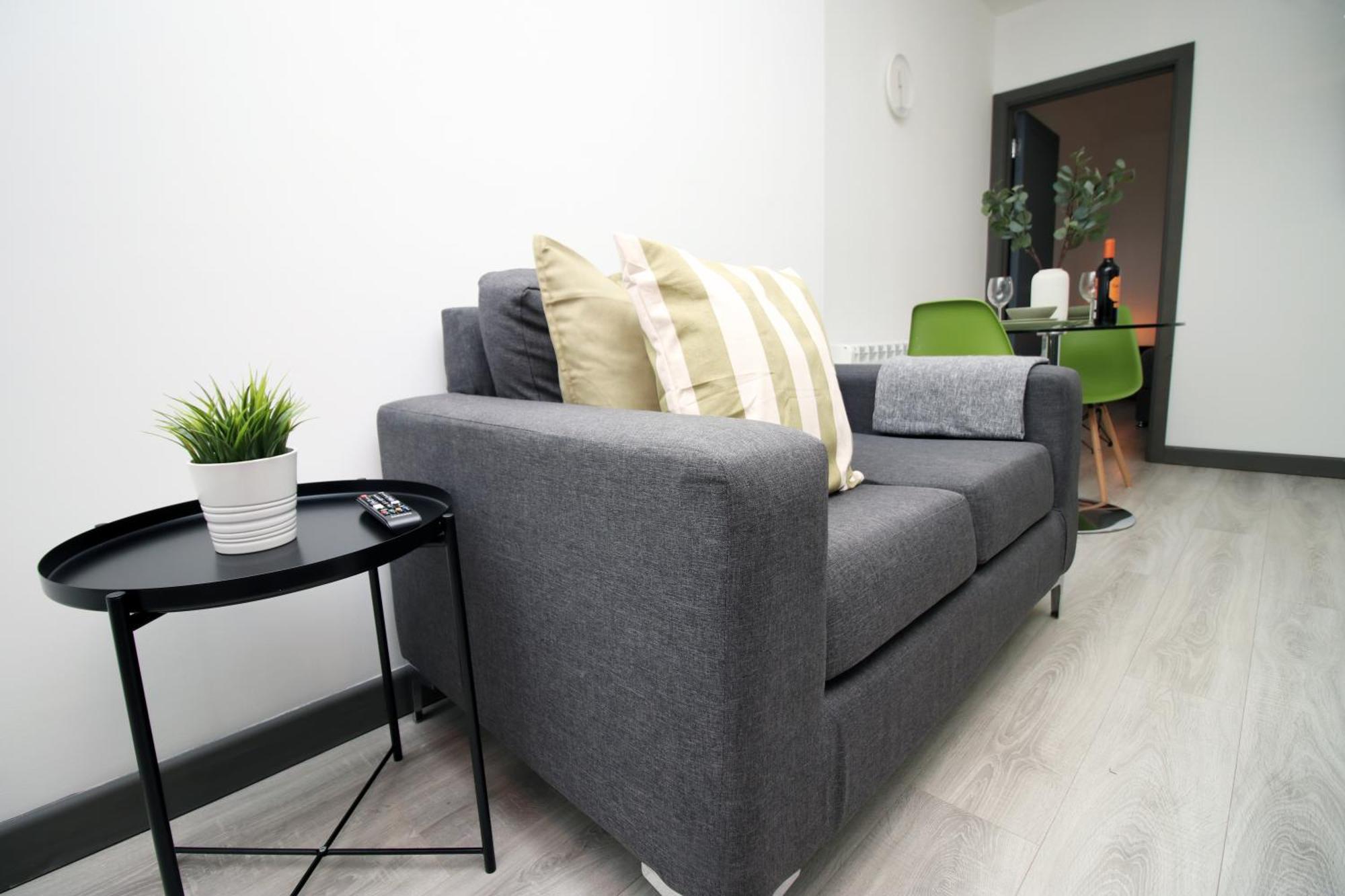 Fully Equipped Kitchen, Parking, City Centre Swansea Buitenkant foto