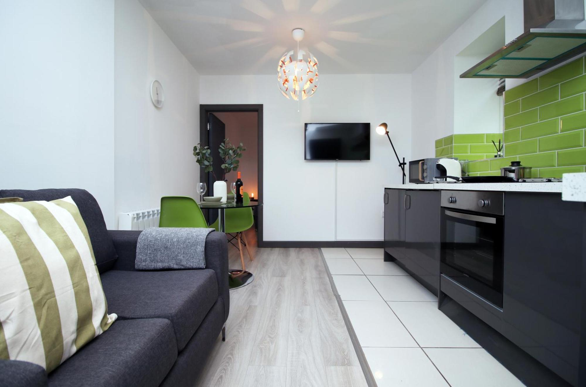 Fully Equipped Kitchen, Parking, City Centre Swansea Buitenkant foto