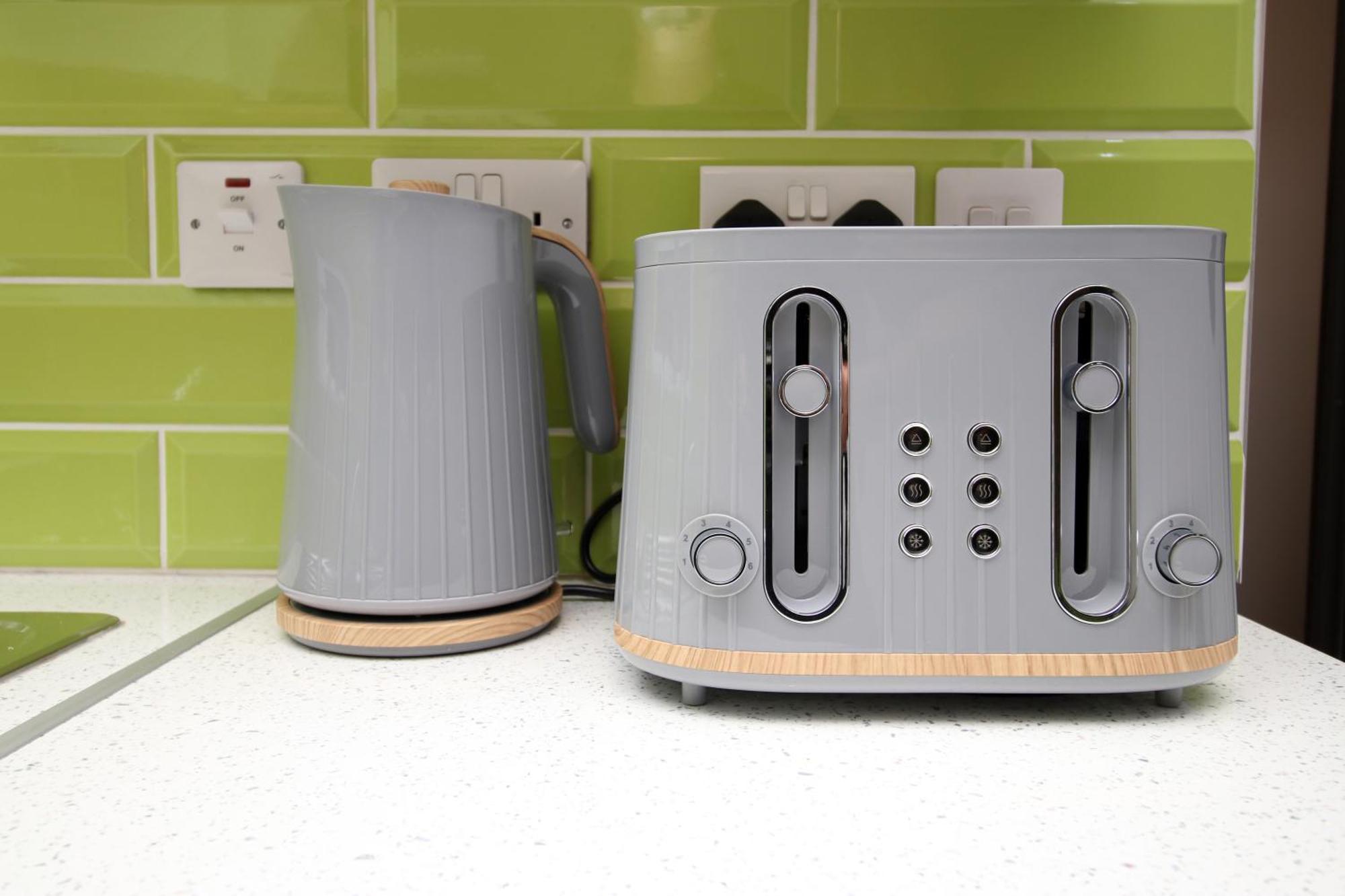 Fully Equipped Kitchen, Parking, City Centre Swansea Buitenkant foto