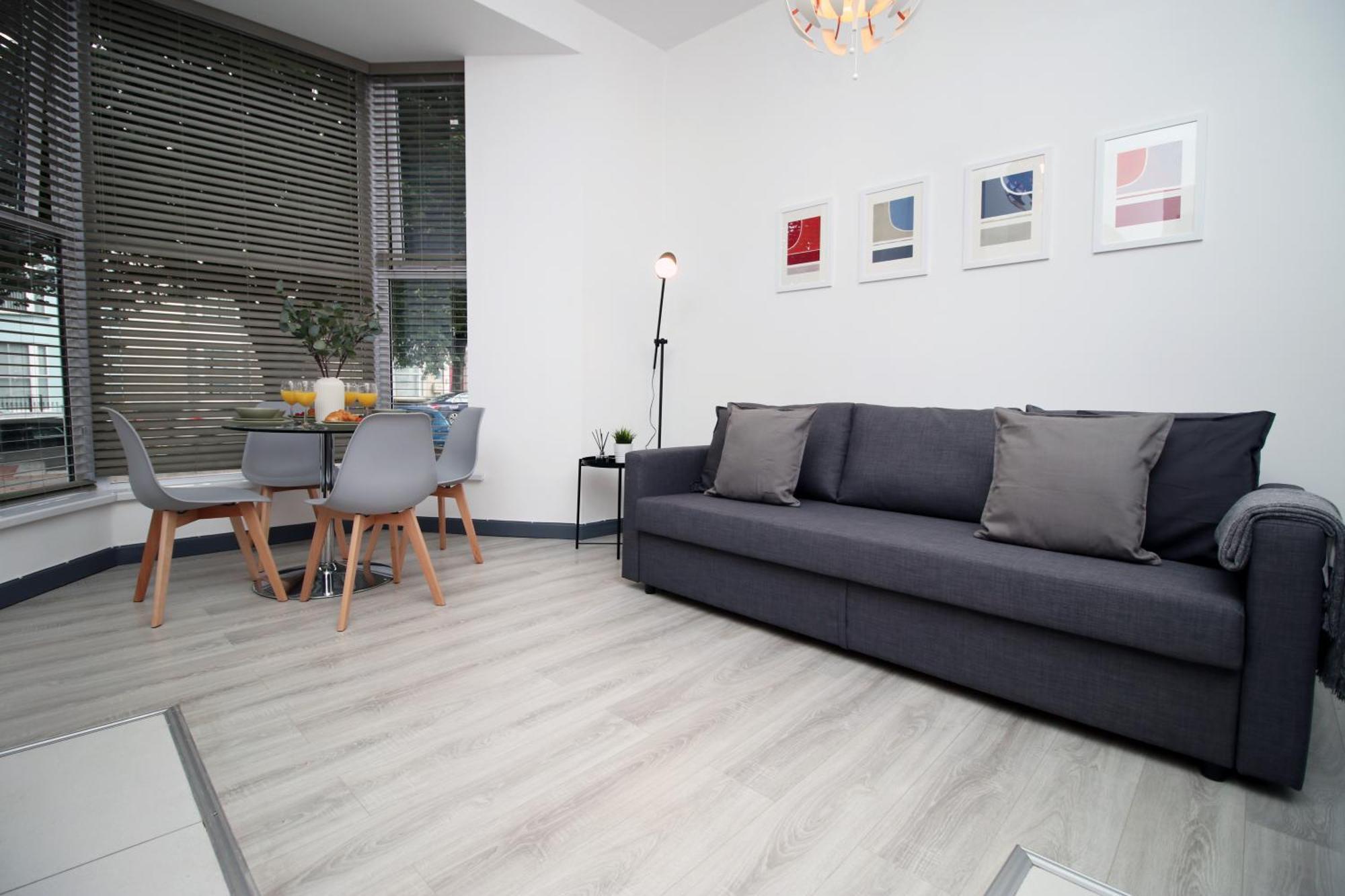 Fully Equipped Kitchen, Parking, City Centre Swansea Buitenkant foto